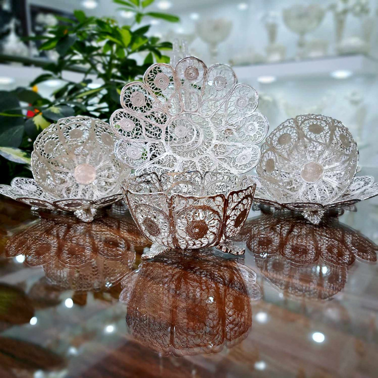 سرویس پیاله و پیش دستی ملیله کاری