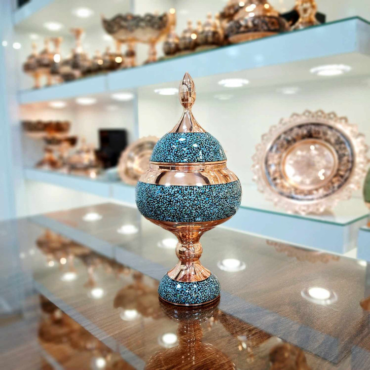 شکلات خوری فیروزه کوبی