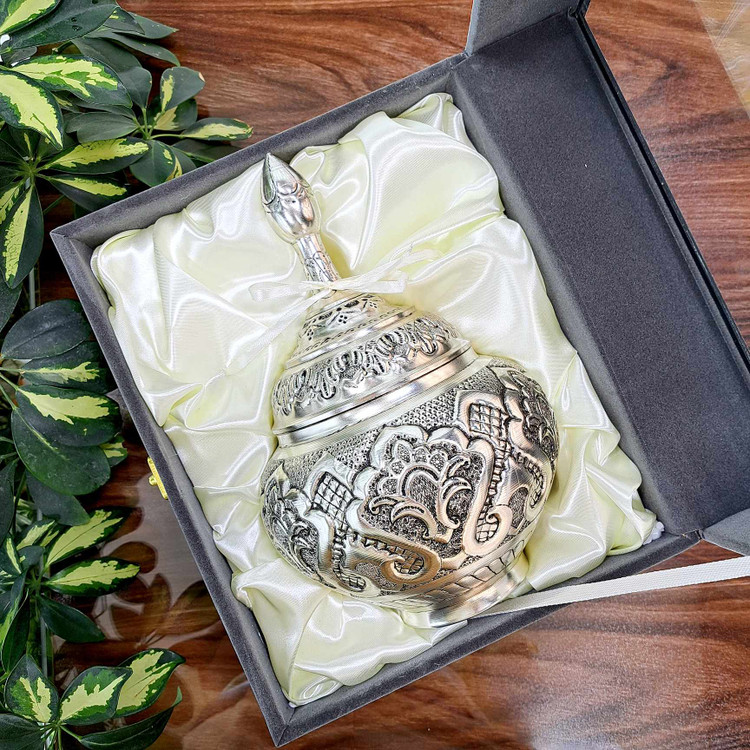 خرید شکلات خوری نقره نما