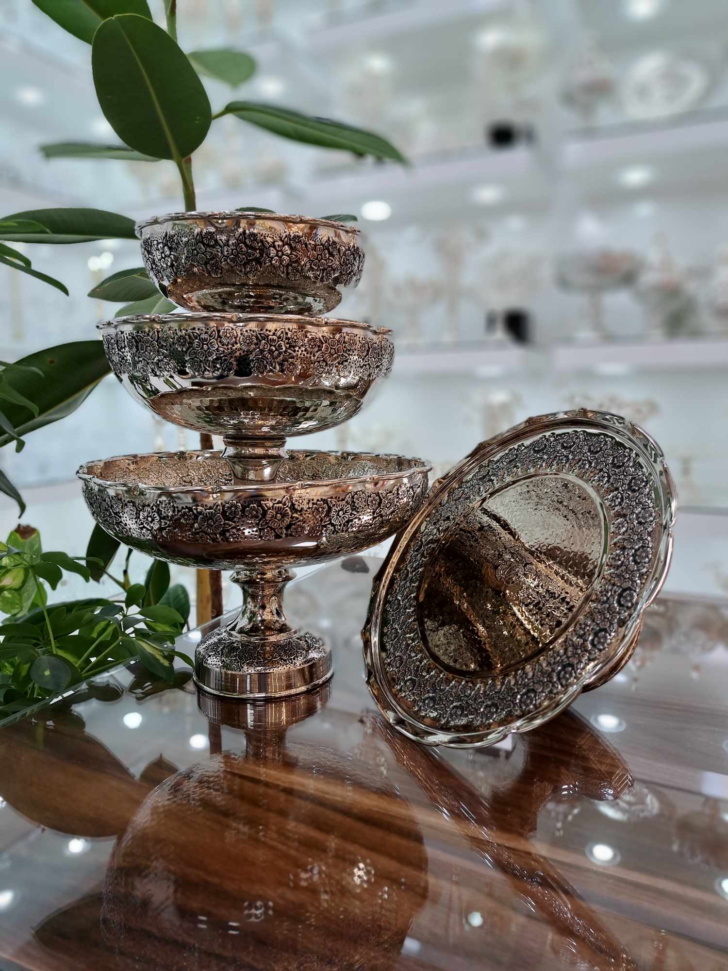 سرویس پذیرایی مسی روکش کروم گلبرگ مدل گل ریز نانو شده مجموعه 4 پارچه